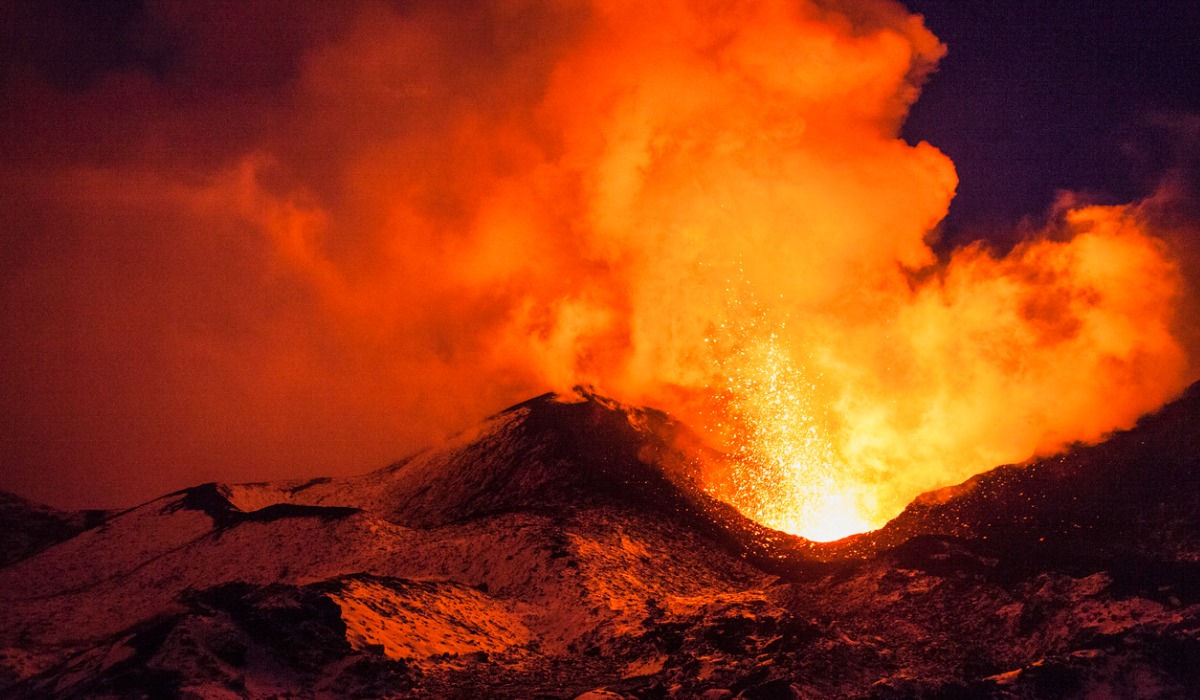 Eno Alaric también vaticinó la erupción de un súper-volcán.