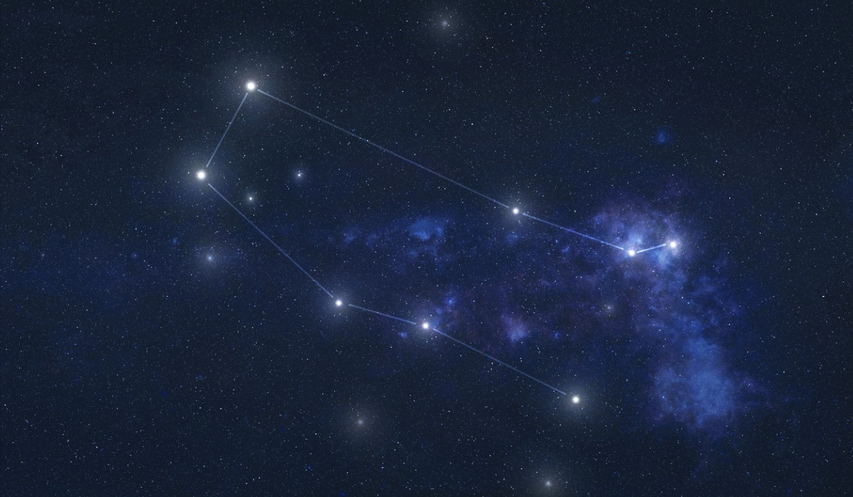 Se las llama Gemínidas porque el punto en el cielo de donde parece provenir es la constelación de Géminis.