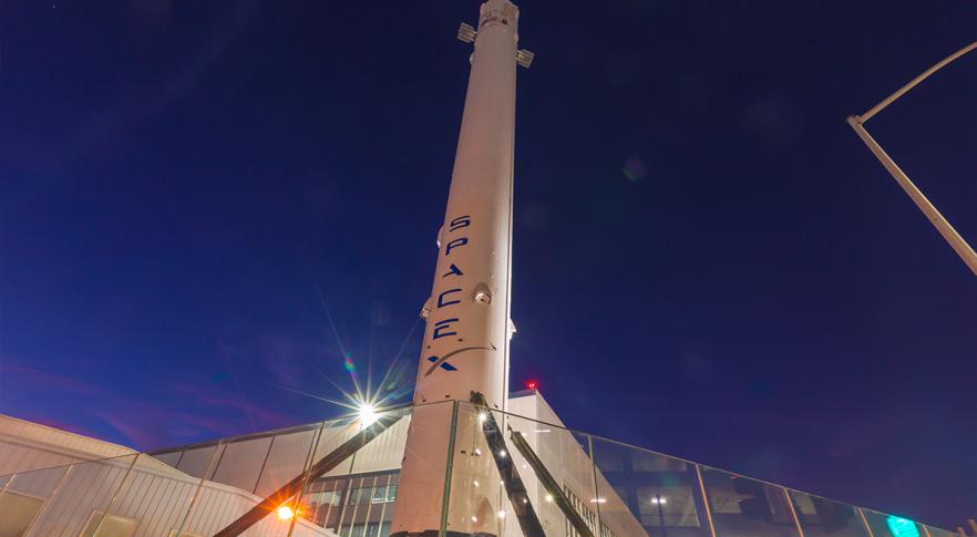SpaceX puso en órbita la primera fábrica espacial de la historia