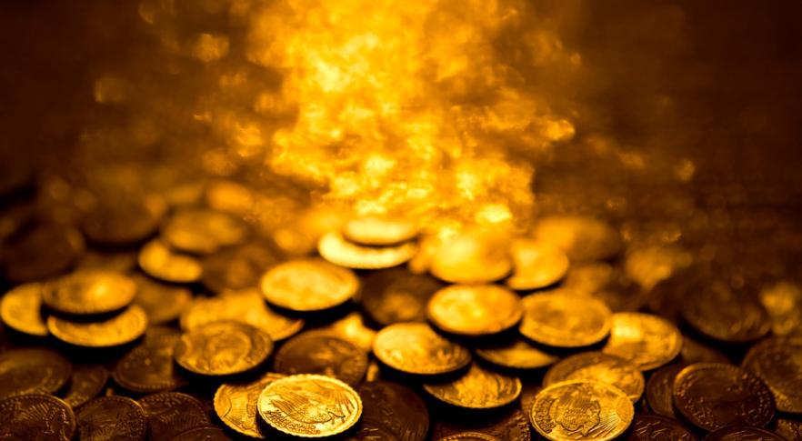 Buscadores de tesoros descubren monedas de oro de 2000 años en Gales