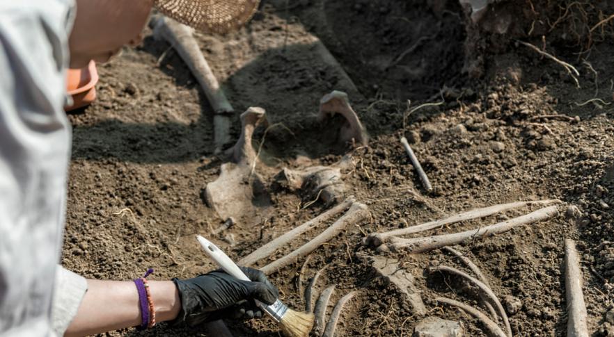 Descubren antiquísimos restos humanos en una isla de China 