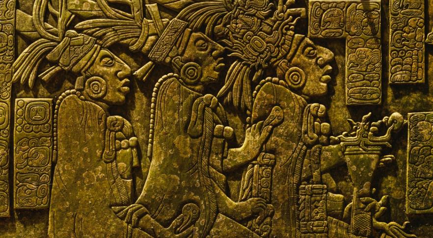 Arqueólogos descubren algo inédito en un juego de pelota maya