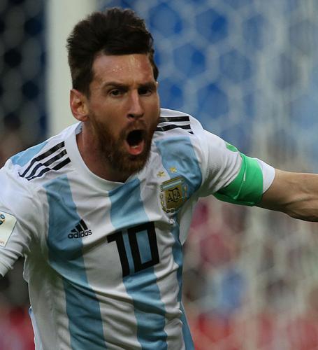 Lionel Messi debutaba en la Selección argentina de fútbol