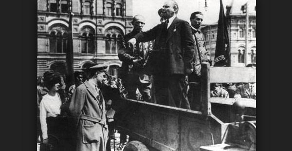 Fueron expuestas por Lenin las Tesis de Abril-0