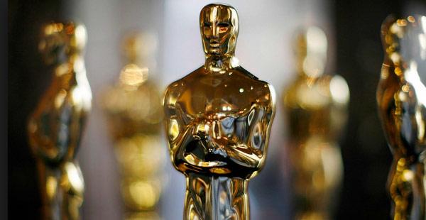 Nudista irrumpió en la entrega de los premios Oscar-0