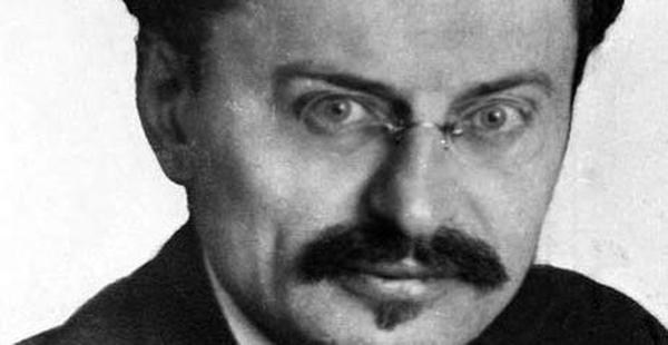El revolucionario ruso León Trotsky es asesinado en México DF-0