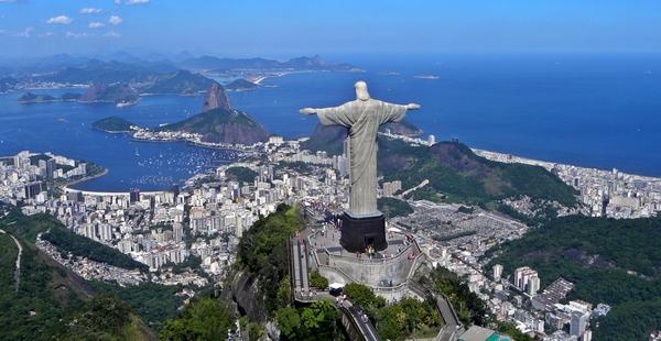 Se inaugura el mayor símbolo de la ciudad de Río de Janeiro-0