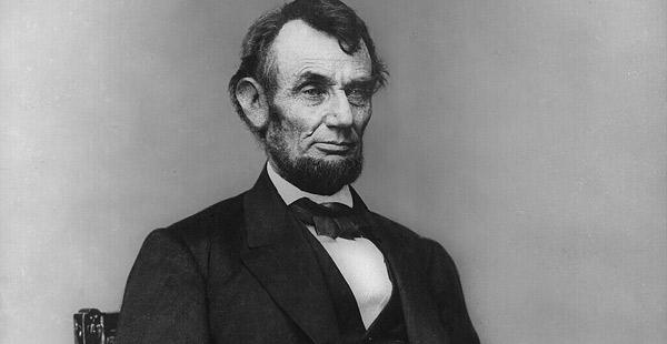 Nace Abraham Lincoln-0