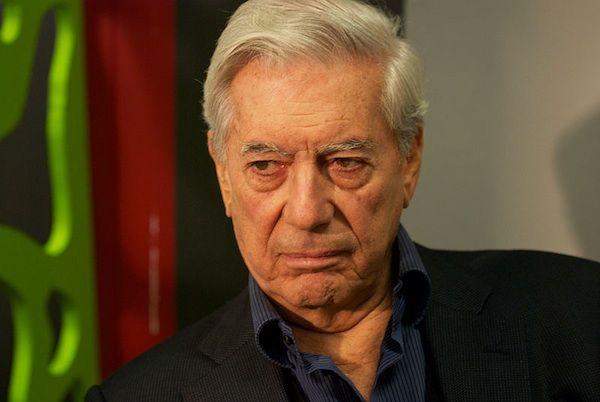 El peruano Mario Vargas Llosa gana el Premio Nobel de Literatura-0