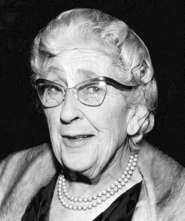 Fallece la escritora Agatha Christie -0