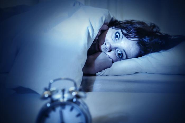 Científicos descubren que permanecer una noche sin dormir puede alterar nuestro ADN-0