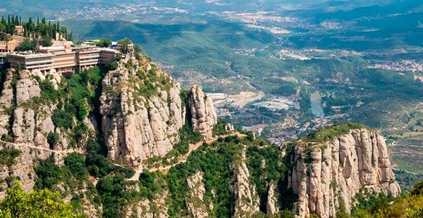 Los mitos sobre la montaña sagrada de Montserrat -0