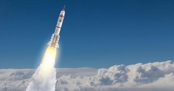 Elon Musk lanzará al espacio el cohete más poderoso jamás construido-0