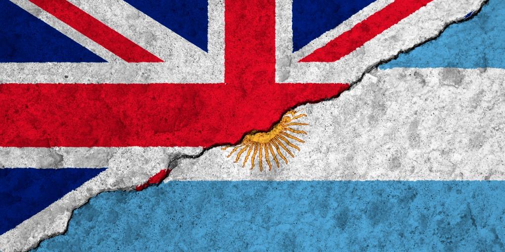 Guerra de Malvinas: la capacidad militar argentina vs la británica, en números-0