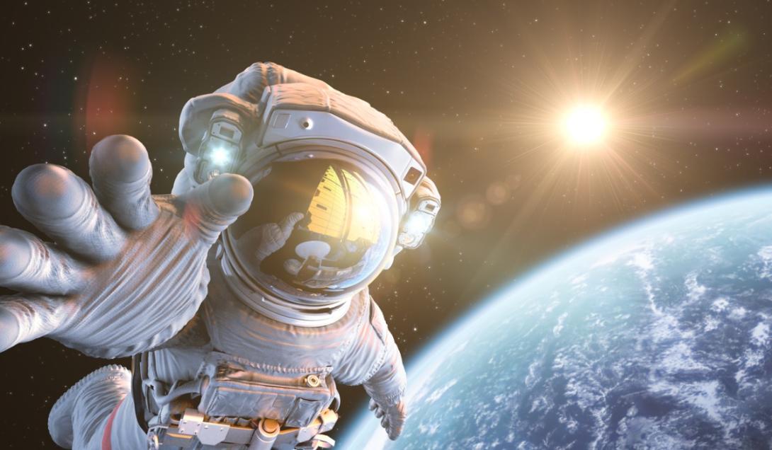El estremecedor momento en que un astronauta quedó flotando sin ataduras en el espacio-0
