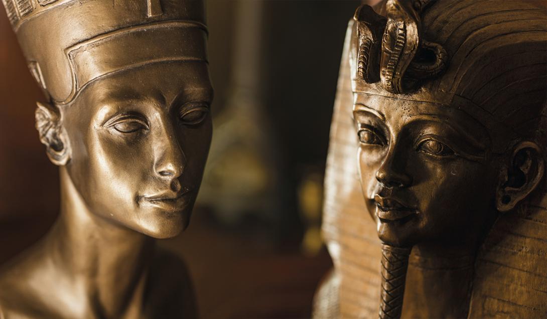 Expectativa mundial: la tumba de Tutankamón escondería el cuerpo de su madre, Nefertiti-0