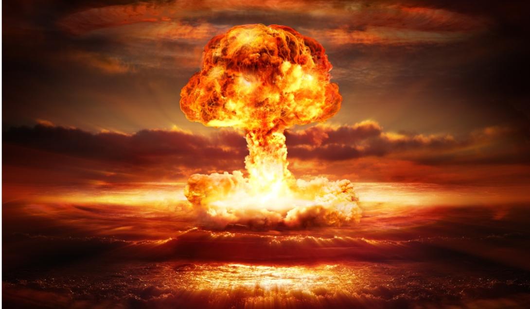 68 años después absuelven al padre de la bomba atómica: Oppenheimer no era un espía-0