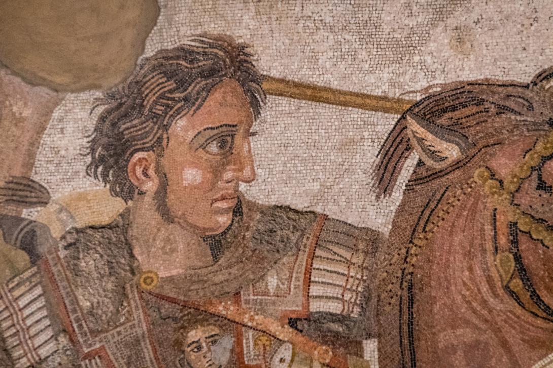 Hallaron en Dinamarca un retrato de Alejandro Magno de casi 2 mil años-0